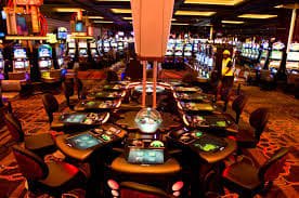 Màn hình slot nổ hũ hấp dẫn tại game win trên thiết bị di động